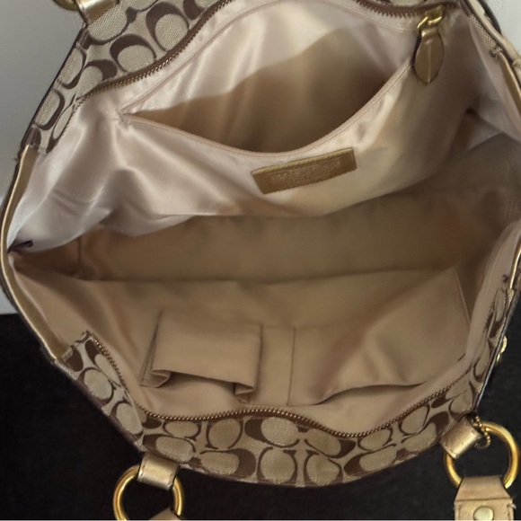 Coach Large Signature Tote Bag - Picture 7 of 10